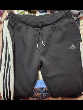 adidas Women's Black Fleece Jogger Capri